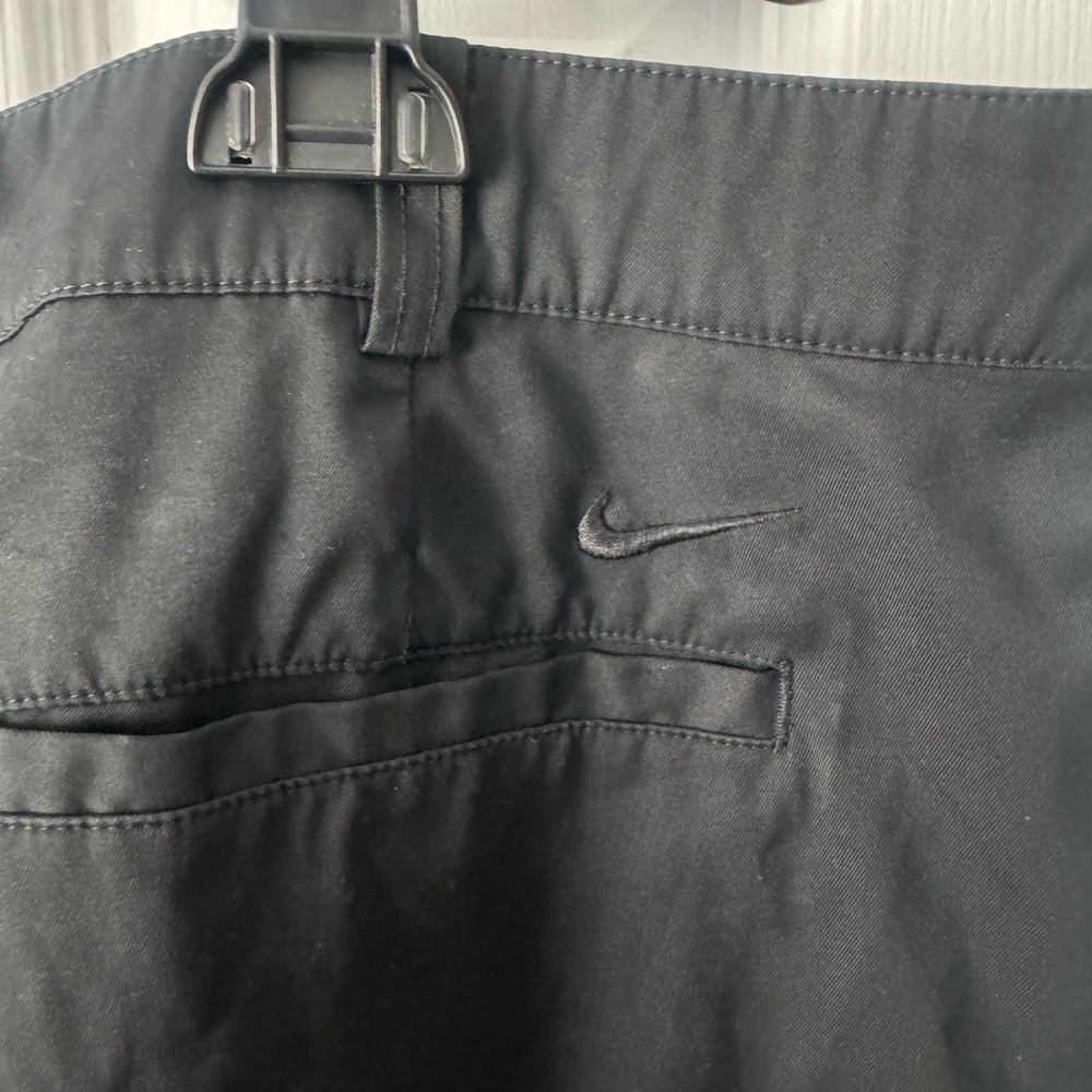 Nike Golf Black Golf Shorts 40 | Sporty | Athleisure | Embroidery Logo